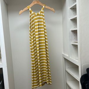 White and yellow sun dress